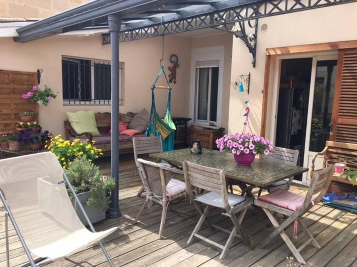 Calme , Proche Du Centre, Grande Terrasse, Petit Dejeuner Bordeaux Luaran gambar